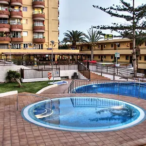 Apartament Torres Del Sol - Cristianos, Los Cristianos (Tenerife)